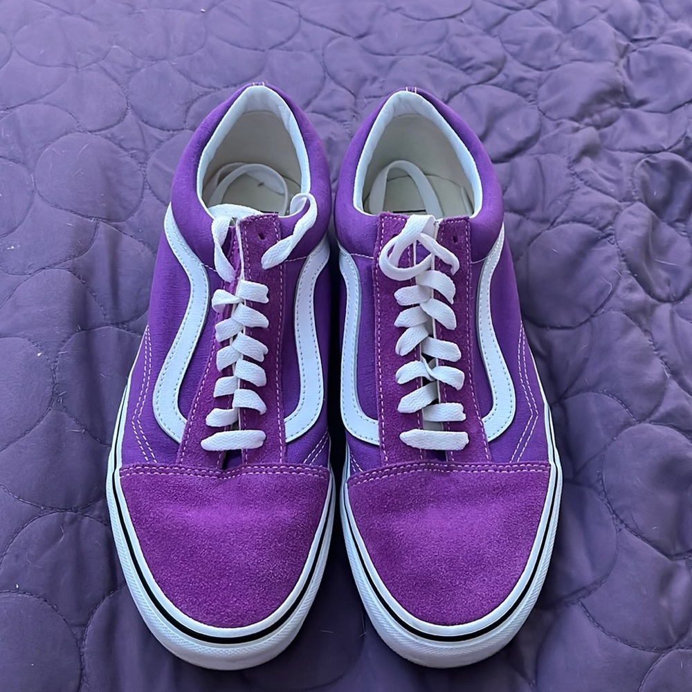 purple vans! worn once! womens size 10! great condition!